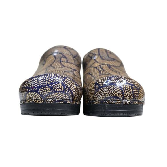 Sanita Women's EU37/US 6 Blue Yellow Patent Leather Clog - Picture 3 of 10